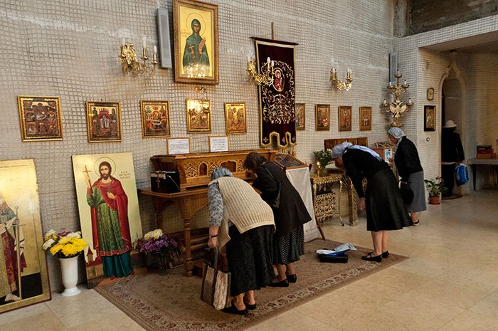 „Sfânta Parascheva de la Iaşi este a românilor“ 109286