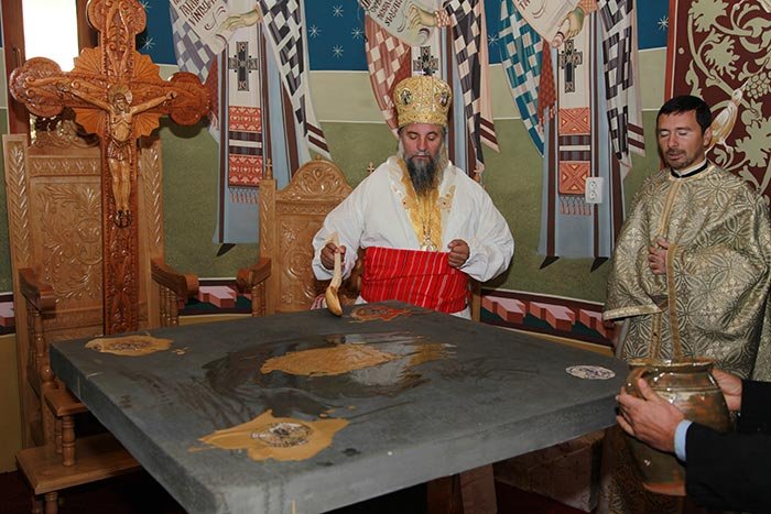 Biserică aşteptată de aproape un secol 109333