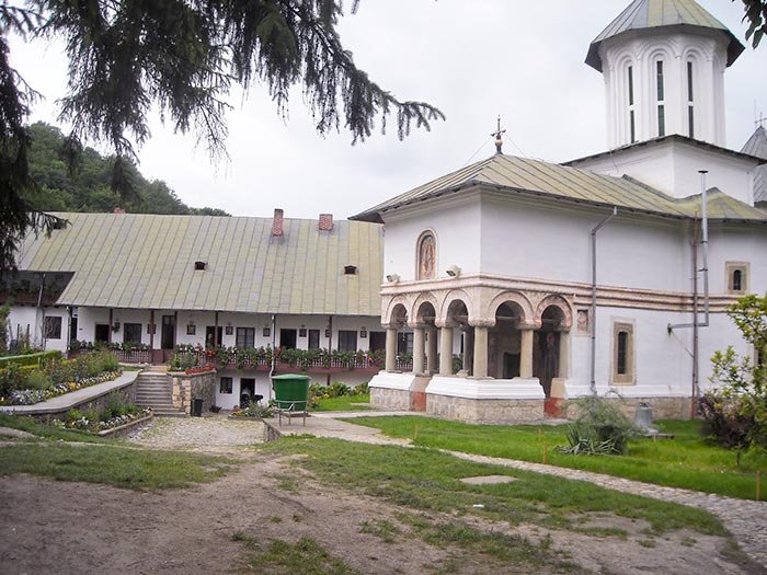 Manifestări culturale cu prilejul prăznuirii Sfântului Antim Ivireanul 109323