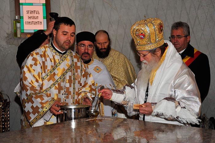 „Nădăjduim să avem o legătură mai strânsă cu oamenii, într-o biserică mai încăpătoare“ 109337