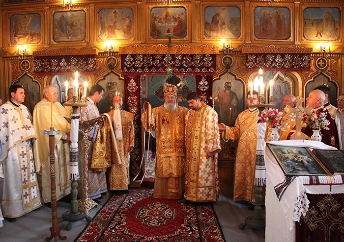 Slujiri arhiereşti în Transilvania 109334