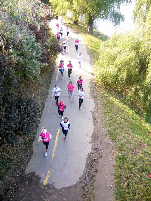 Cursa roz împotriva cancerului la sân 109380