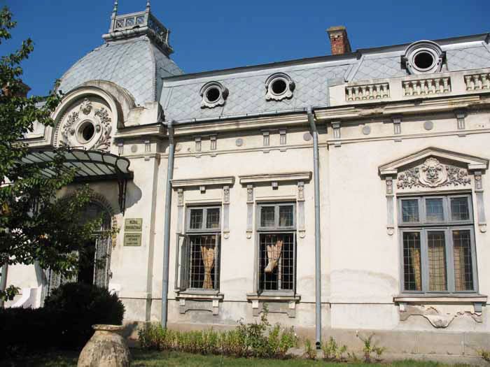 „Civilizaţia unui popor stă ascunsă în muzee“ 109468