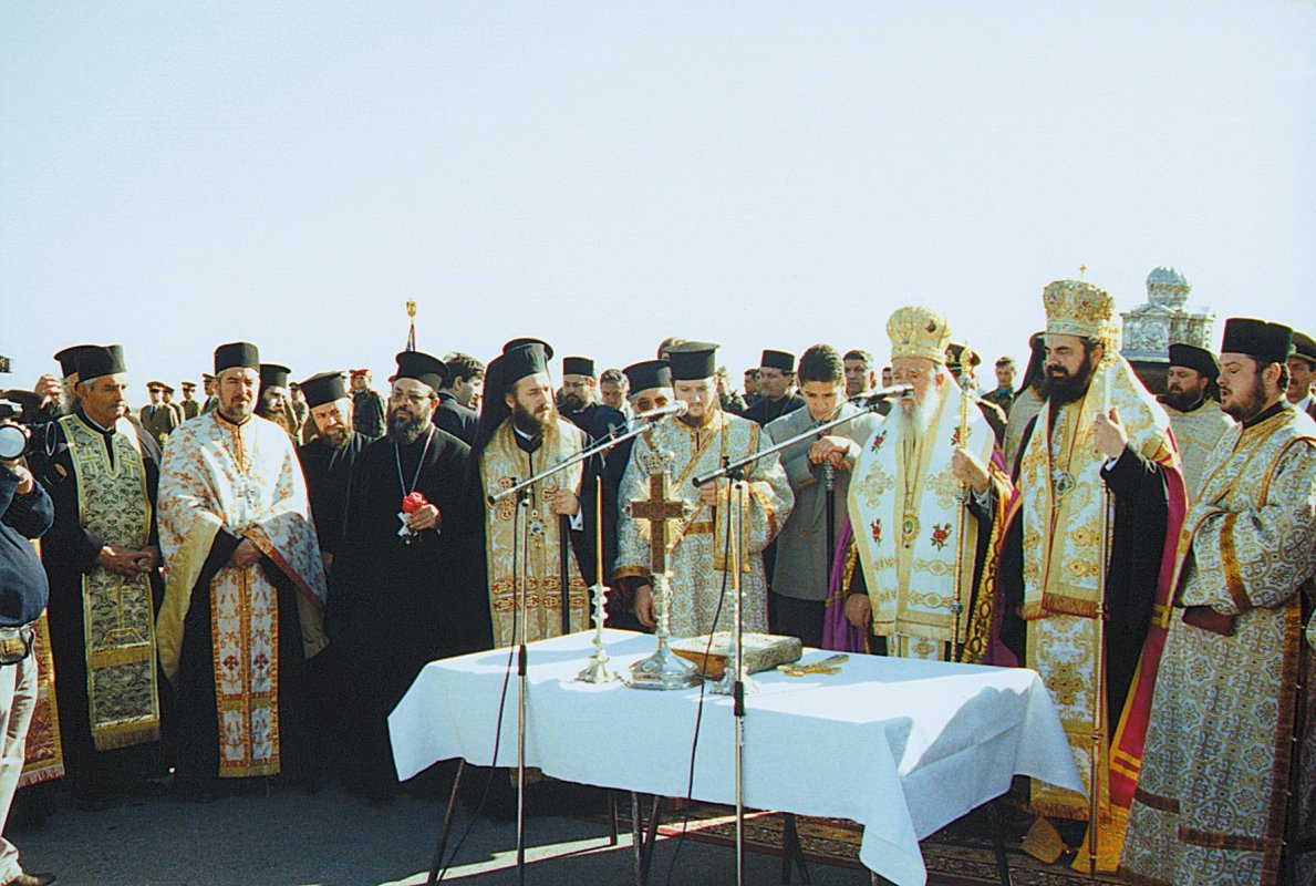 Ecouri de la prima venire la noi a moaştelor Sfântului Andrei 376758
