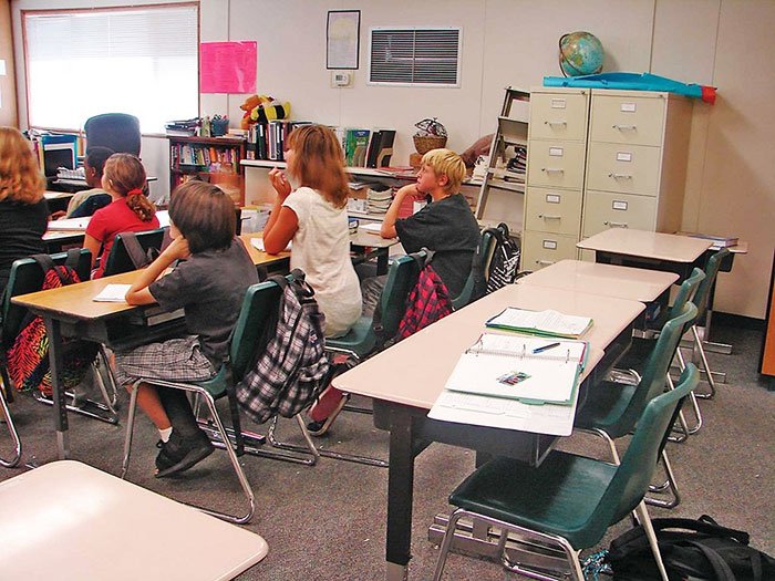 Educaţie şi cultură: Organizarea „claselor de reflecţie“, respinsă de părinţi şi sindicate 109476