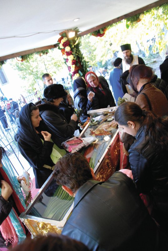 Programul sărbătorii Sfântului Dimitrie Cel Nou 109461