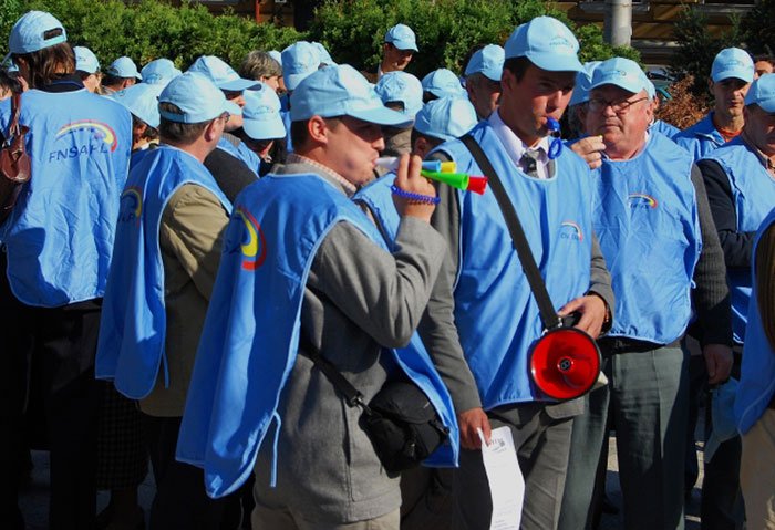 Reprezentantul FMI nu exclude creşterea salariilor 109477