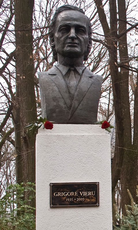 Festivalul Internaţional de Poezie „Grigore Vieru“ 109495