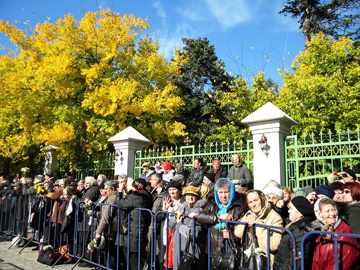 Pelerinaj spre Împărăţia lui Dumnezeu 109512