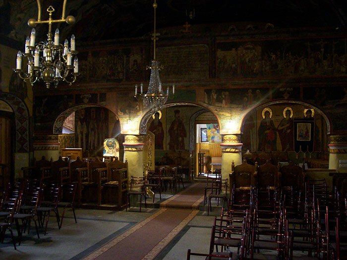 „Fântâna oarbă“ din biserica maierilor 109526