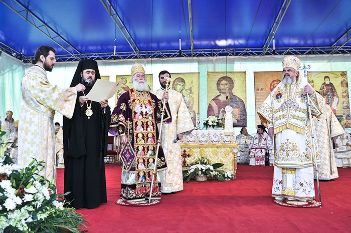 „Responsabilitatea noastră este să proclamăm unitatea pe care o avem în legătura dragostei“ 109559