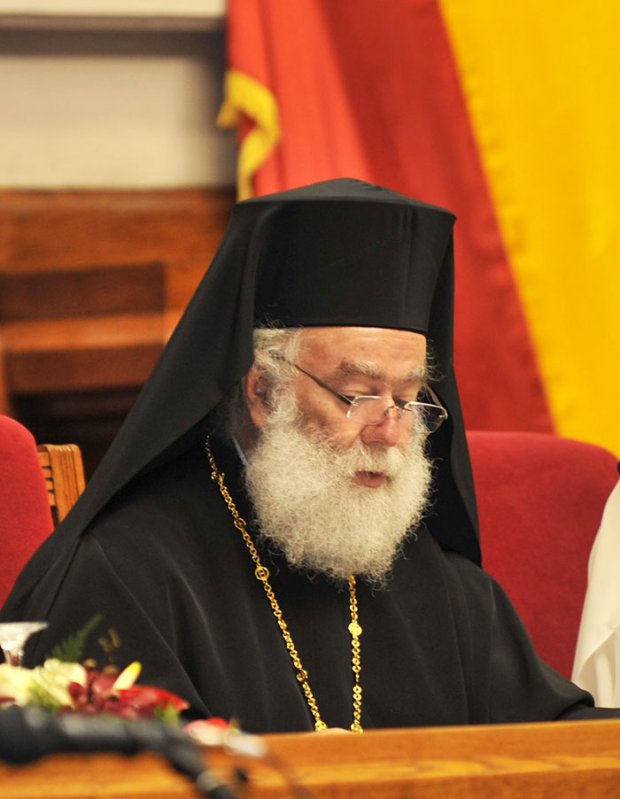 Purtăm pe umeri comoara moştenirii apostolice şi patristice 109582