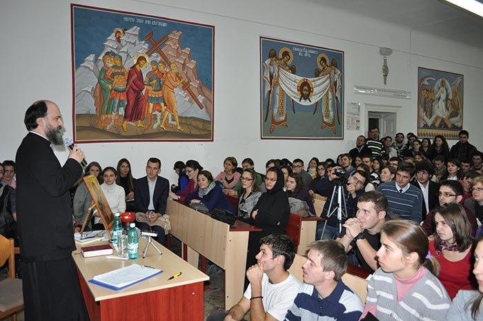 Conferinţă ASCOR - Iaşi: „Firesc, nefiresc, suprafiresc în iubire“ 109759