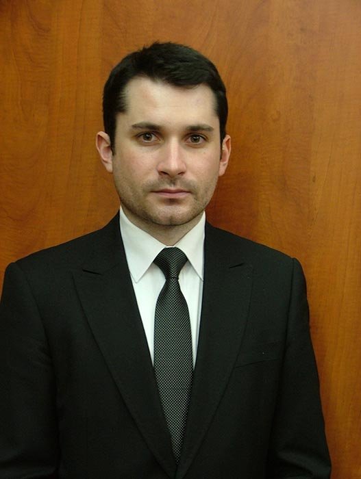 Labirintul oglinzilor care deformează 109768