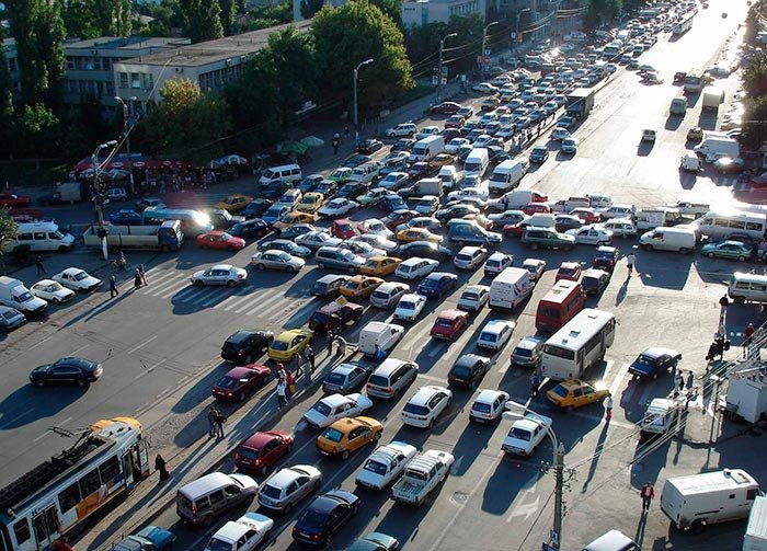 Românii, ultimii la disciplina în trafic 109743