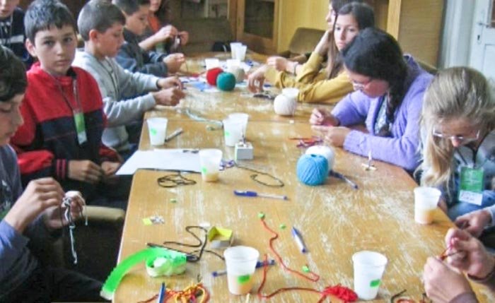 Tabere de creaţie pentru 6.000 de copii 109750