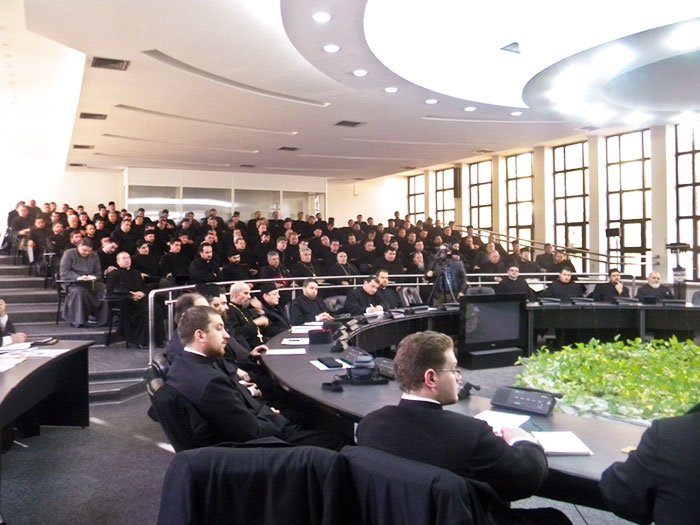 Conferinţă pastorală despre perspectivele familiei la Tulcea 109923