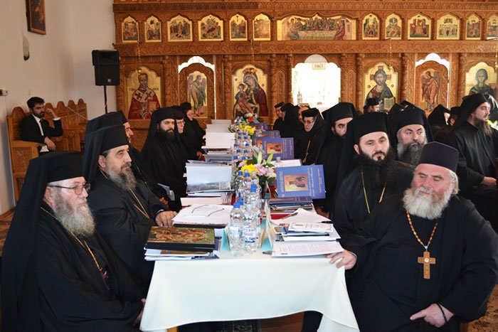 Sinaxă monahală în Mitropolia Banatului 109930