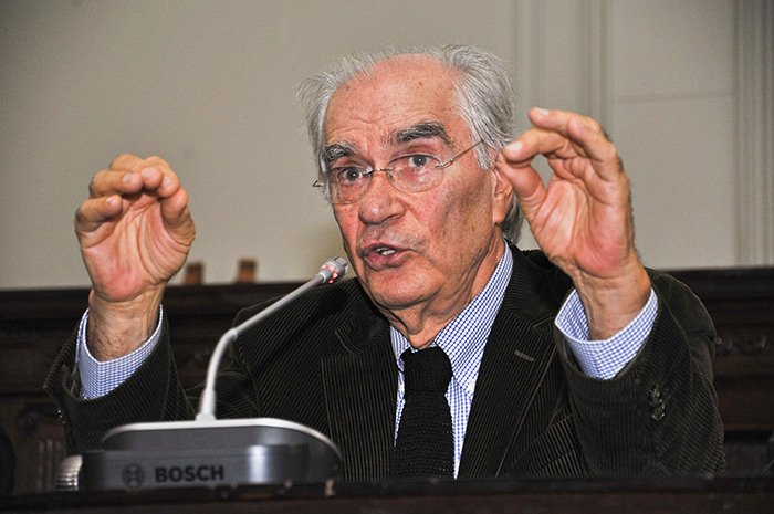 Christos Yannaras a conferenţiat la Academia Română 110031