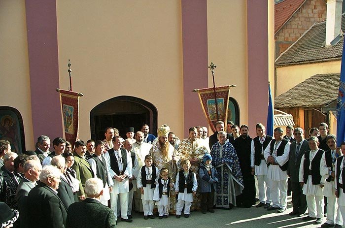 Activităţi culturale şi misionare la Râul Sadului 110052