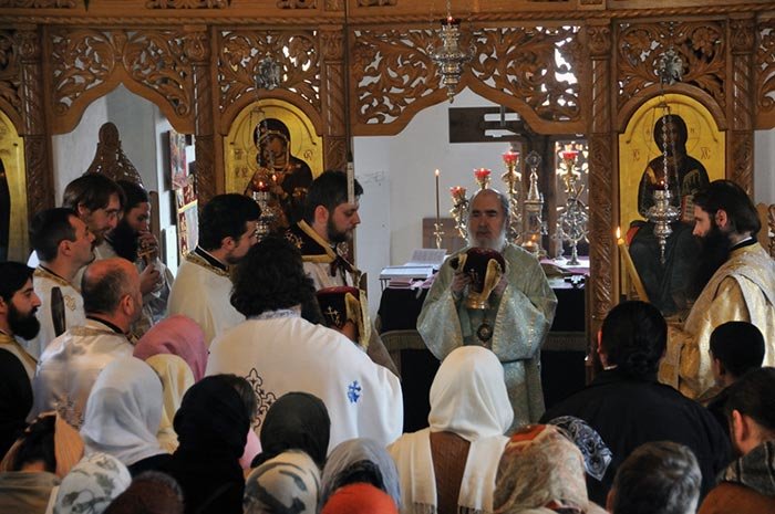 Studenţii teologi din Arad şi-au serbat ocrotitorul spiritual 110047