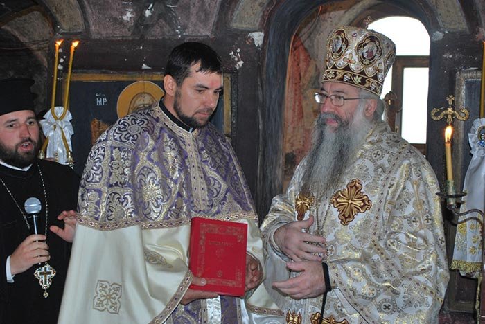 O lucrare de multă jertfă şi dăruire 110077