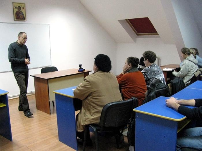 Cursuri de formare la Fundaţia „Solidaritate şi Speranţă“ 110108