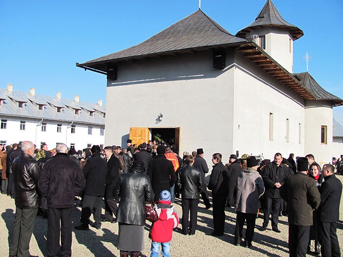 Binecuvântare arhierească la Schitul Marginea 110165