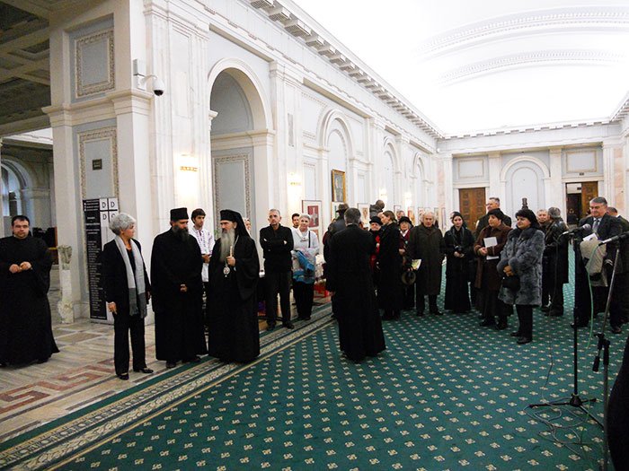 Expoziţia „Dunărea şi Dobrogea creştină“ la Parlament 110174