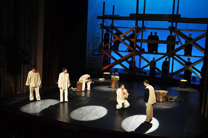 Manole şi Andrei Rubliov 110160