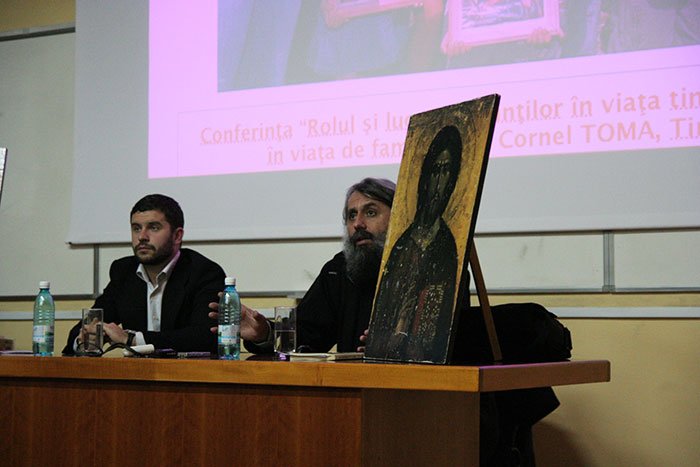 Conferinţă despre rolul şi lucrarea sfinţilor în viaţa tinerilor 110229