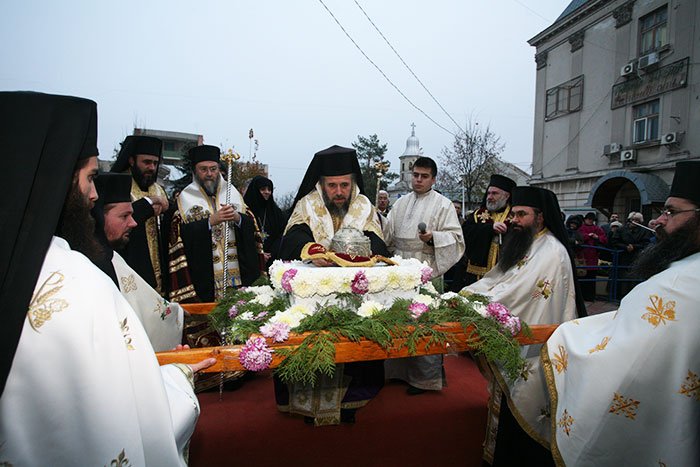 Încep manifestări dedicate Ocrotitorului românilor 110263
