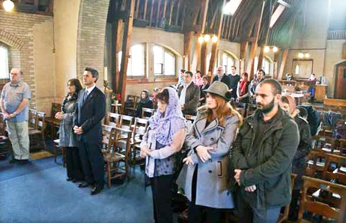 Prima Sfântă Liturghie oficiată în oraşul Luton, Anglia 110268