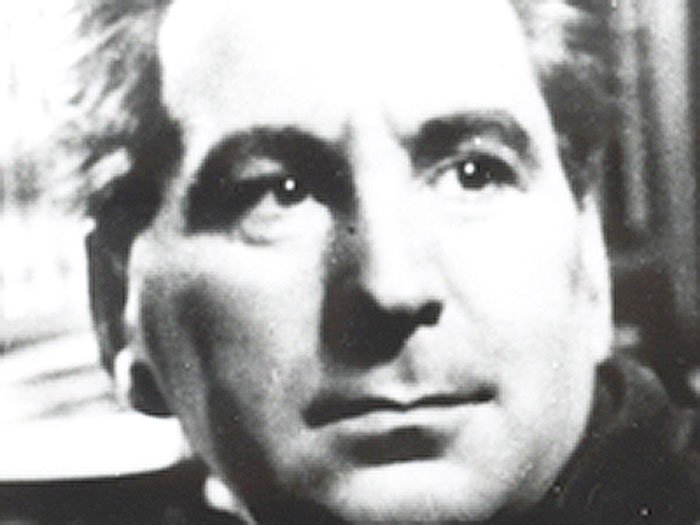 Nostalgia elitelor 110303