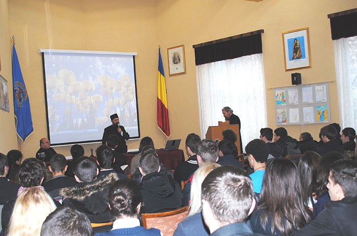 Simpozion la Seminarul Teologic din Braşov 110314