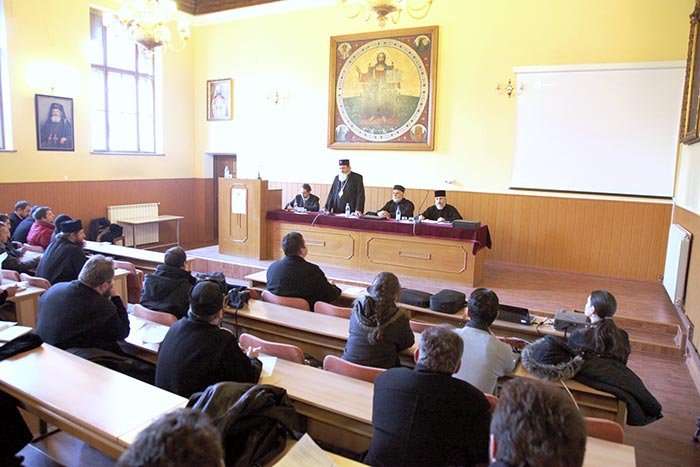 Simpozion naţional despre pastoraţia premaritală la Sibiu 110328