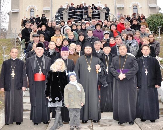 Slujire arhierească în Zalău 110345
