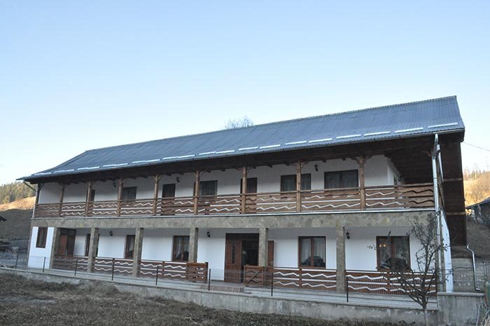 Sfinţirea Aşezământului social-cultural „Sfântul Apostol Andrei“ din parohia Sadova 2 110374