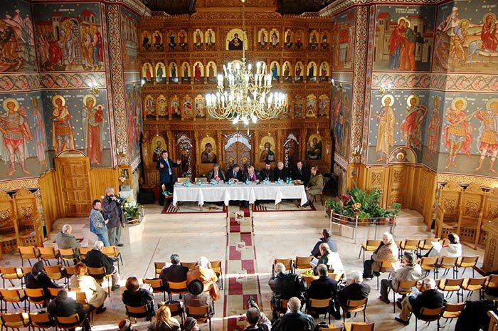 Simpozion dedicat Sfântului Apostol Andrei 110393