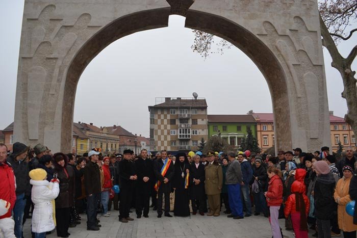 Ziua României sărbătorită în Caransebeş 110421