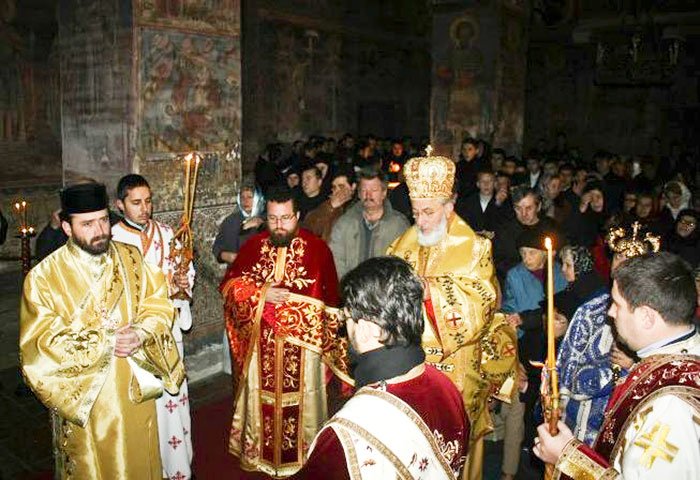 Sfânta Filofteia, cinstită de credincioşii argeşeni 110523