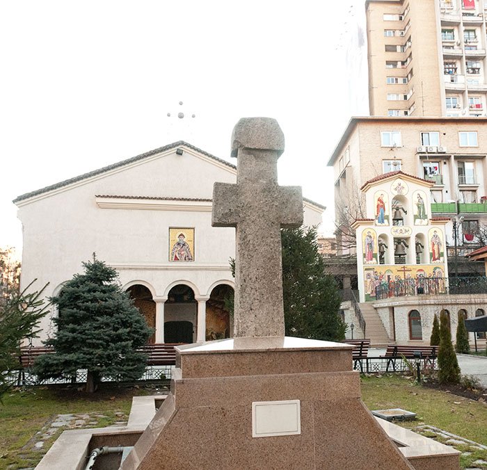 Cinstire nemărginită sfântului ocrotitor şi vindecător 110576