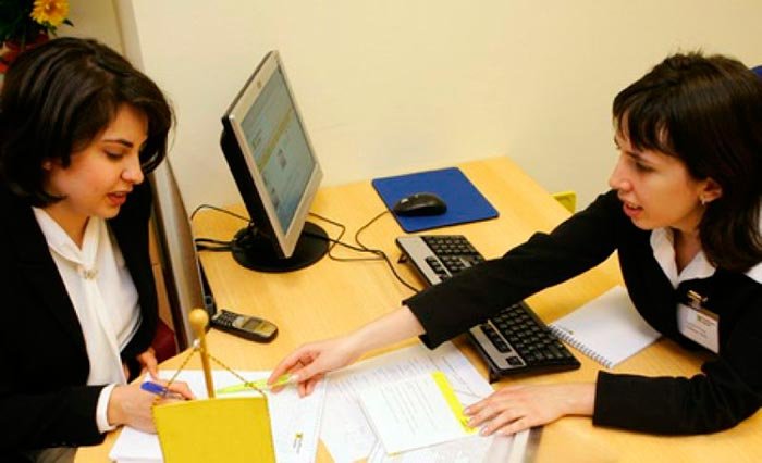 Băncile trebuie să insiste pe reeşalonarea creditelor 110618