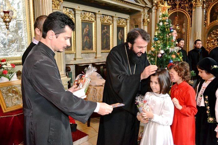 Daruri pentru copiii şi asistaţii social 110680