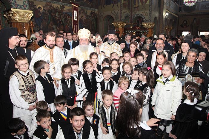 Moaştele Sfântului Nicolae au ajuns la biserica din Lazaret 110658