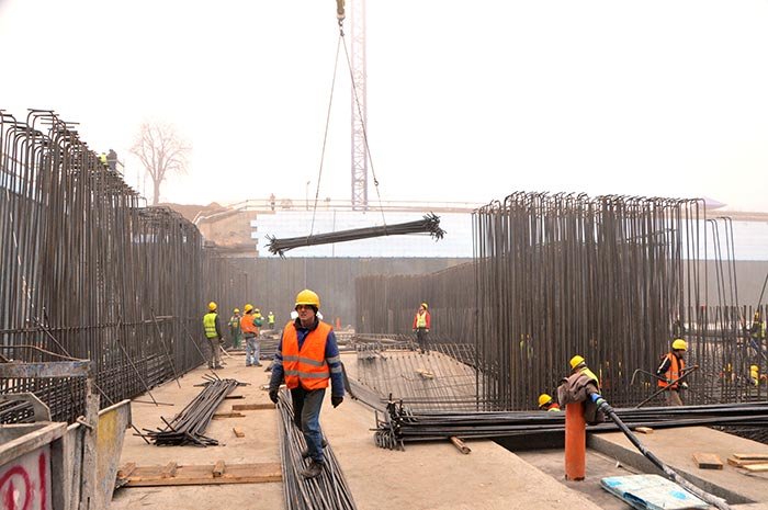 Pregătiri pentru prima betonare la fundaţie 110723