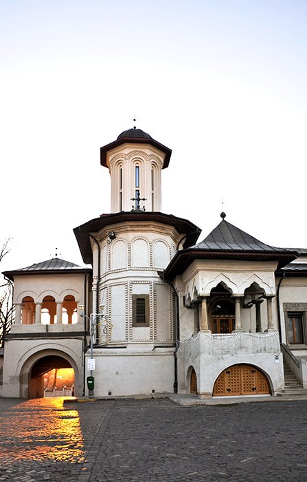 Paraclisul Reşedinţei patriarhale în sărbătoare 110743