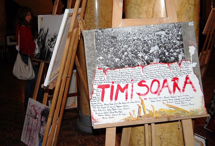 Eroii martiri ai Revoluţiei din 1989 cinstiţi de timişoreni 110802