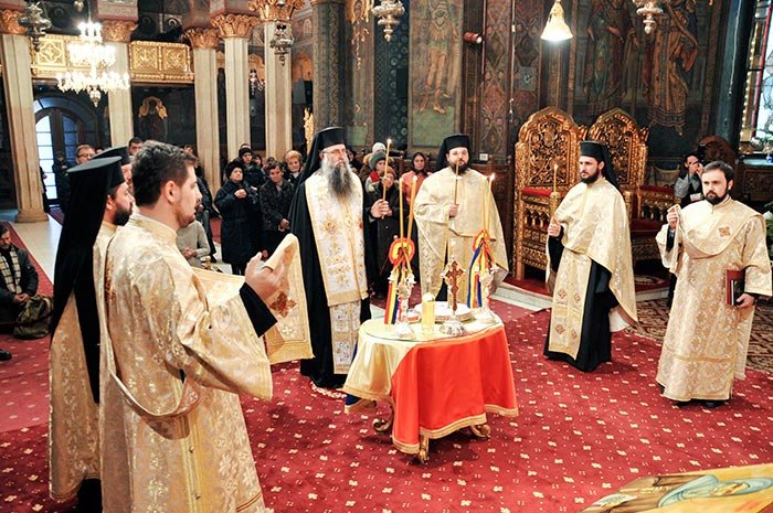 Cinste eroilor Revoluţiei! 110913