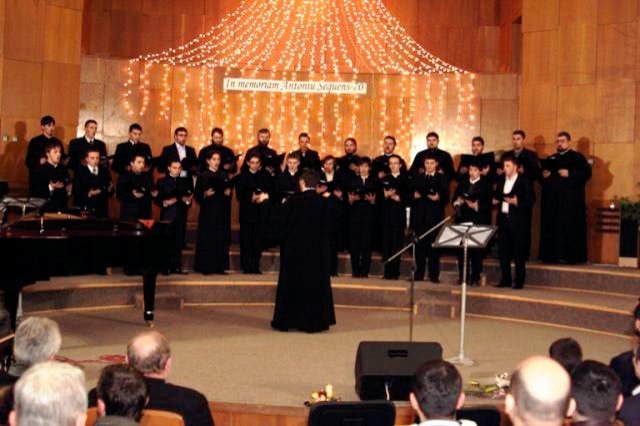 Concert de colinde în Episcopia Caransebeşului 110932